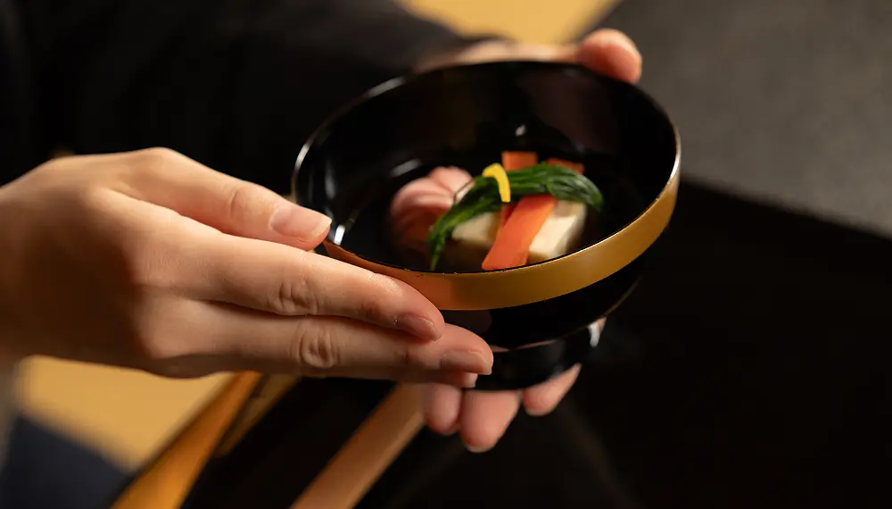 洗練された美しい動作