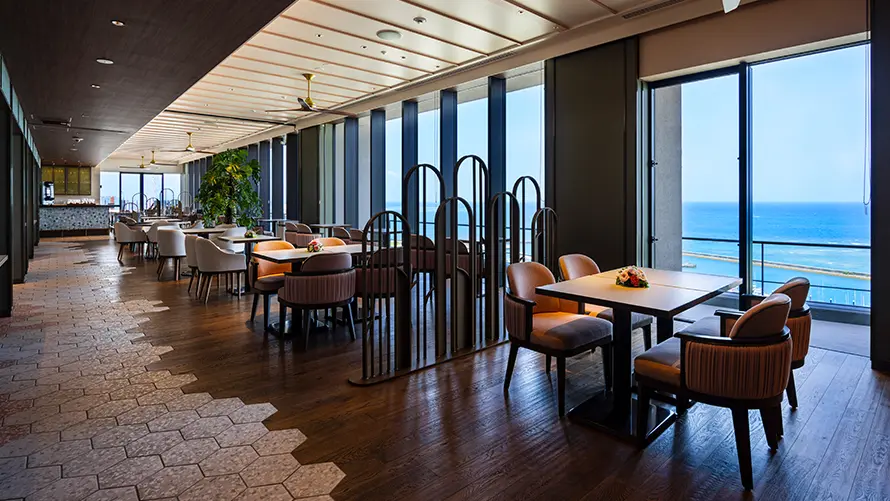 クラブラウンジ『UMIKAJI』内観①