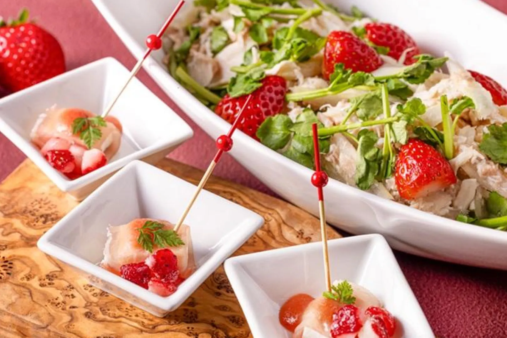 ビストロなどのフードメニューも一緒に楽しめる