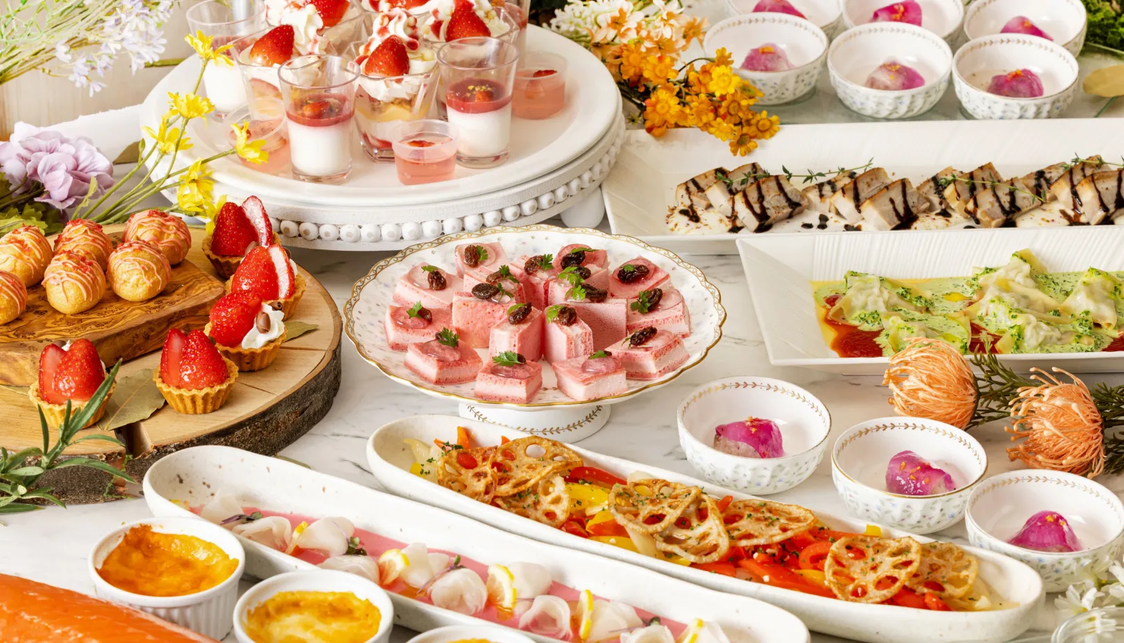 川越プリンスホテル公式Webサイトより「色とりどりの春を感じるメニューの数々」