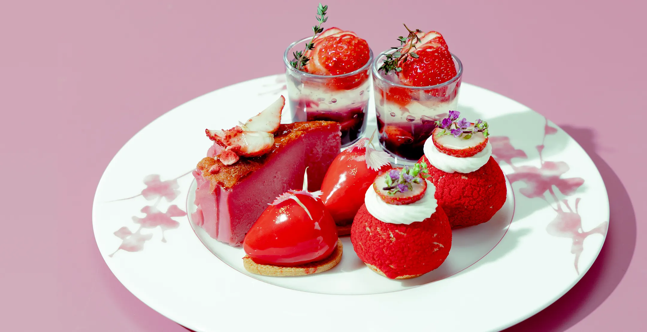 【2026年】ストロベリーブッフェを楽しもう！選び方・相場・タイプ別ストロベリーブッフェのおすすめ