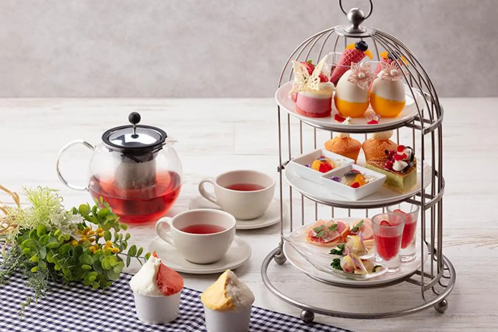 食べ物を1つずつゆっくり味わう