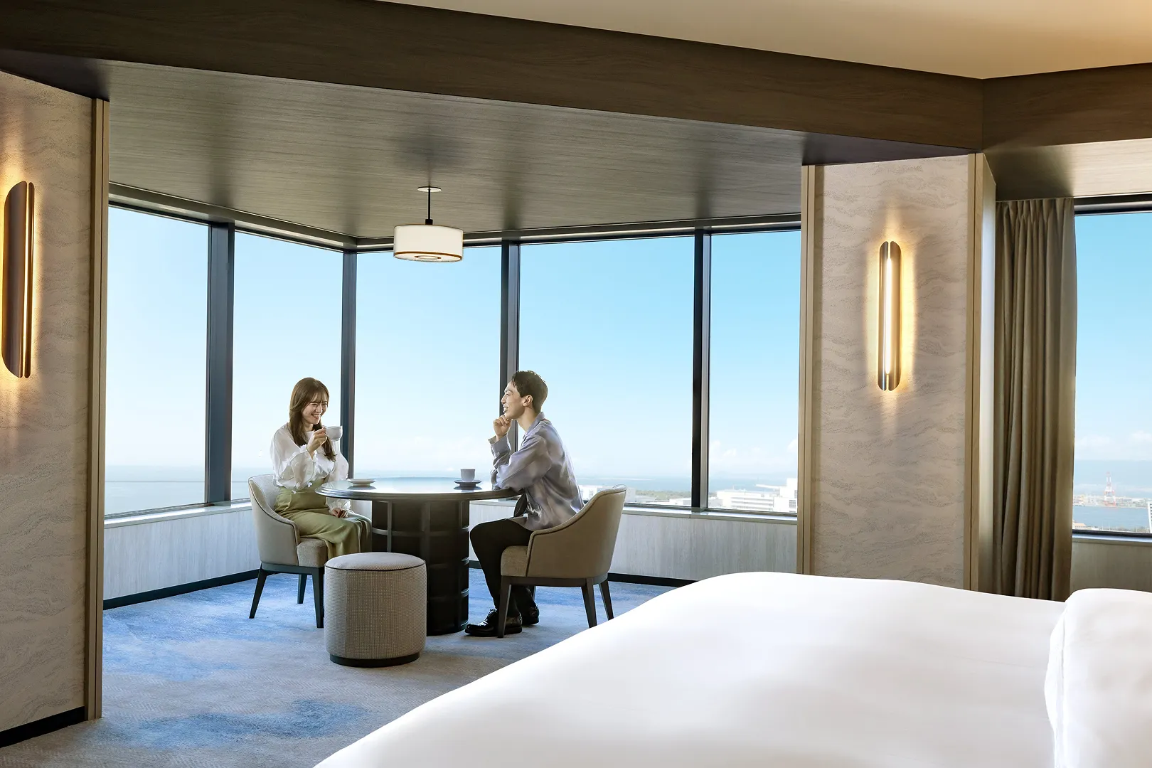 グランドプリンスホテル大阪ベイ公式Webサイトより「客室」