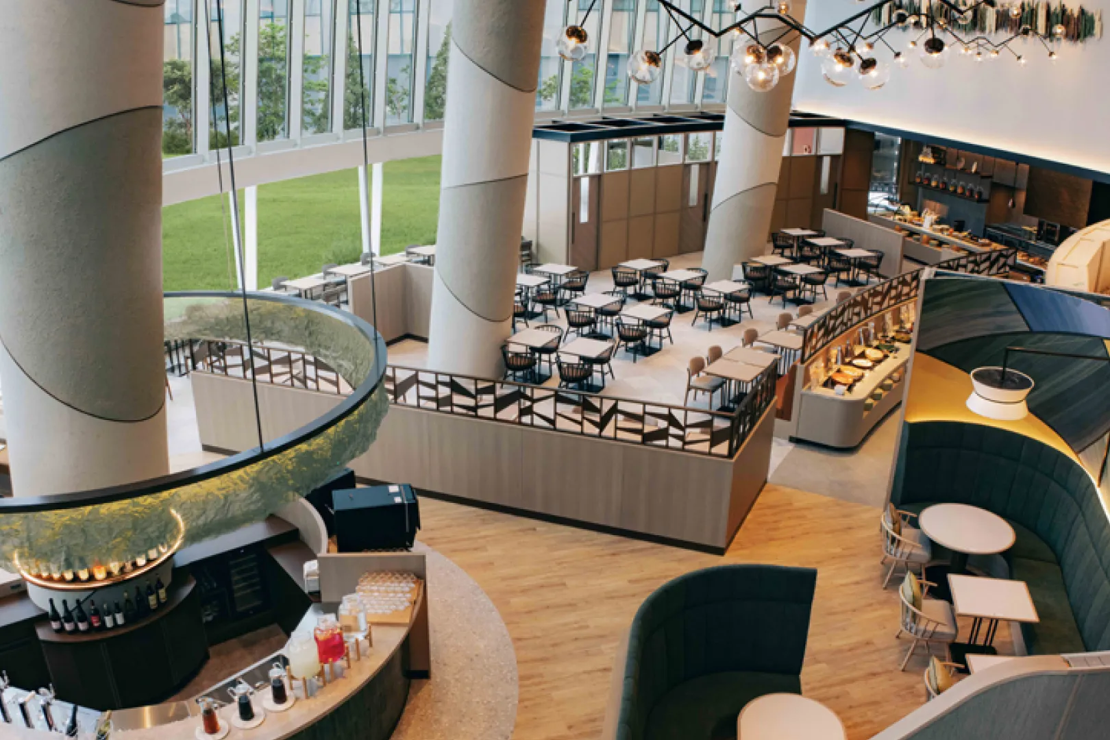 札幌プリンスホテル公式Webサイトより「小さな海鮮丼」