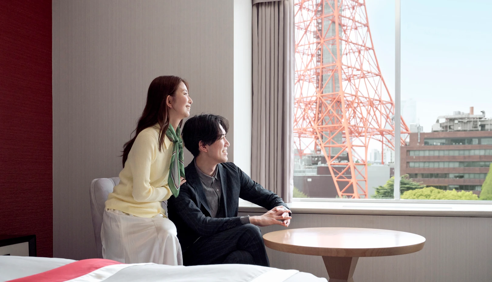 東京プリンスホテル公式Webサイトより「東京タワーを望む客室で過ごすひととき」