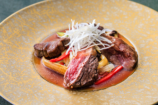 北海道産牛肉のハチミツソース