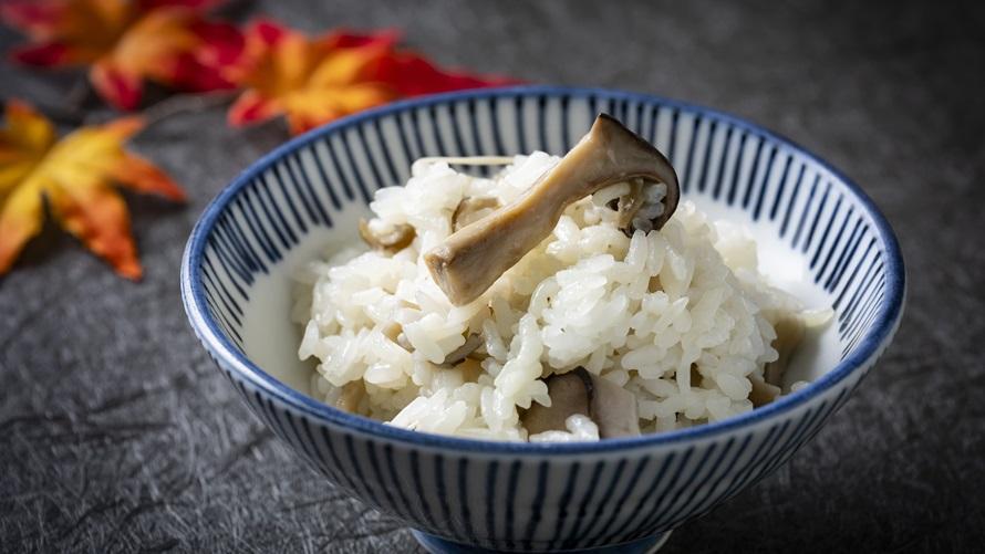 【食　事】木の子ご飯 又は 白ご飯（滋賀県産米使用）