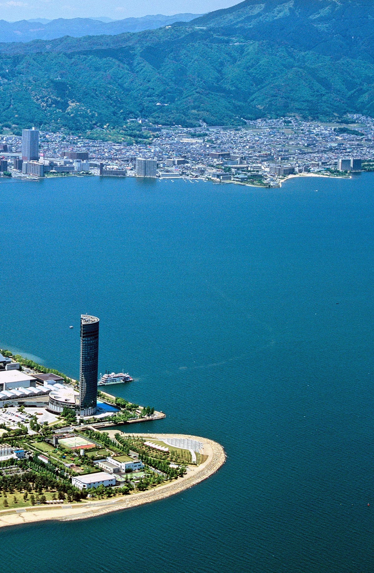 公式サイト 京都から2駅10分 びわ湖大津プリンスホテル