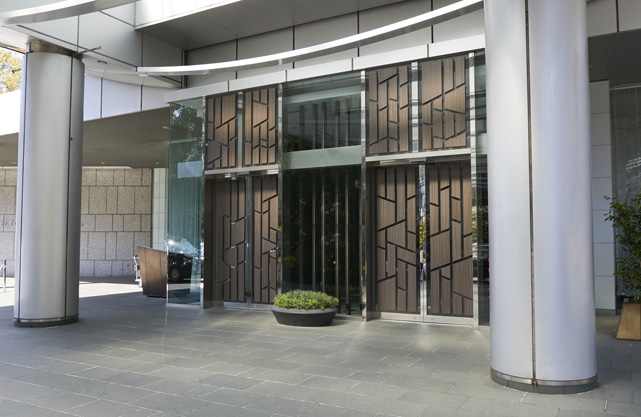 ご来館について