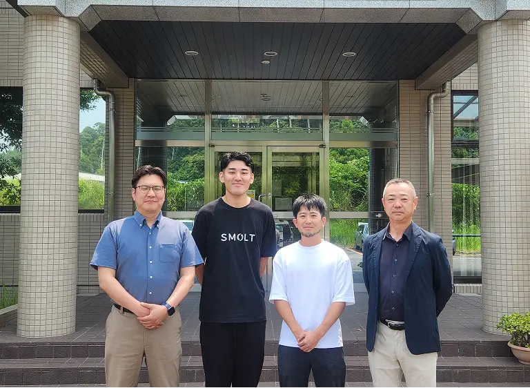 株式会社 SMOLT