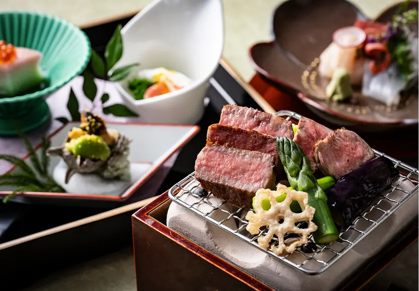 春を告げる懐石料理「香月」