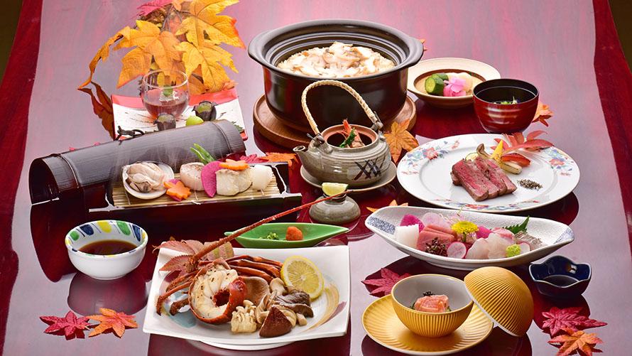 富士山を望む旅館で提供される、旬の食材を使った美しい富士懐石の和食会席の盛り付け