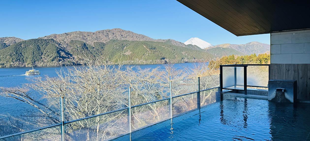 龍宮殿の露天風呂