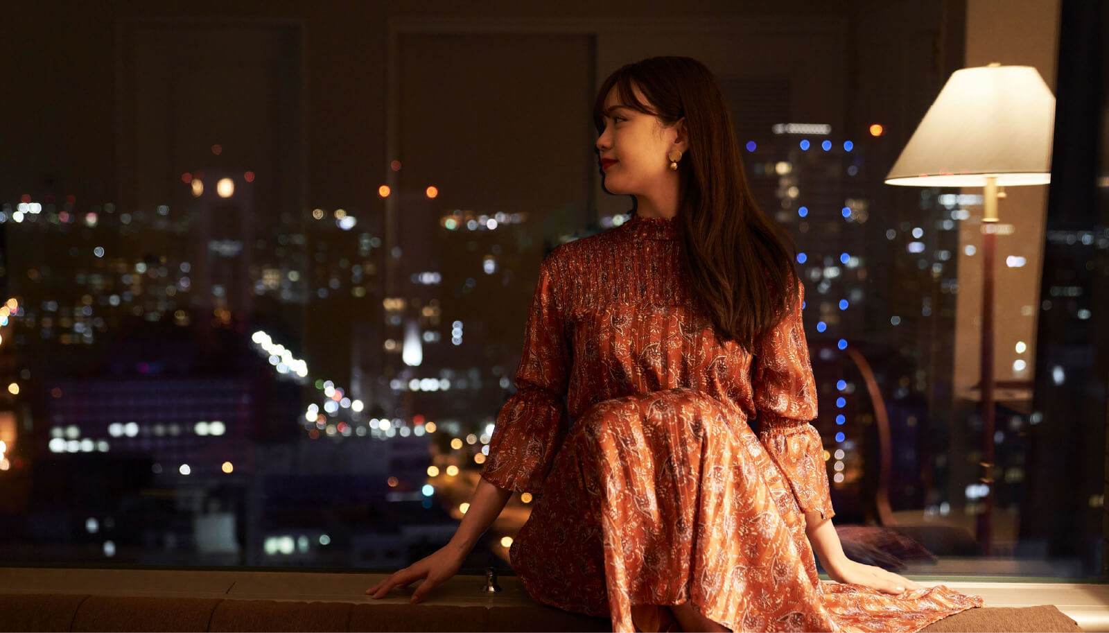 札幌のきらめく夜景をひとり占め