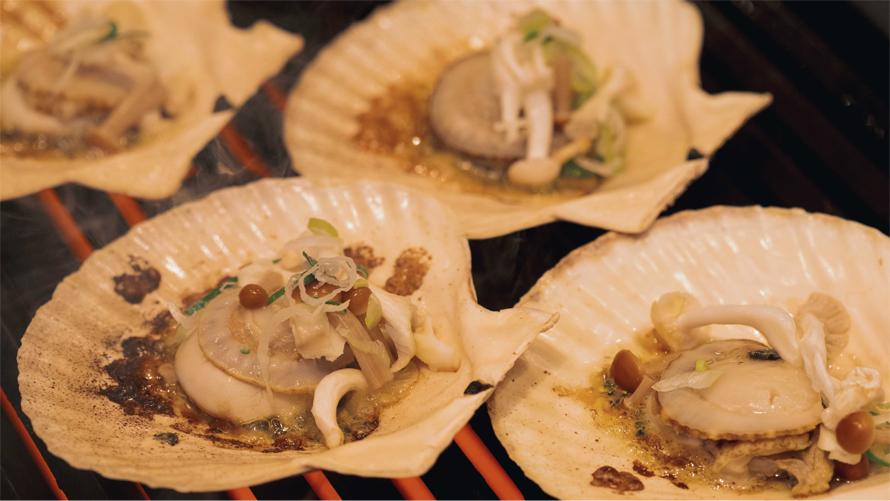 炉端焼き風　ホタテ貝の殻焼き