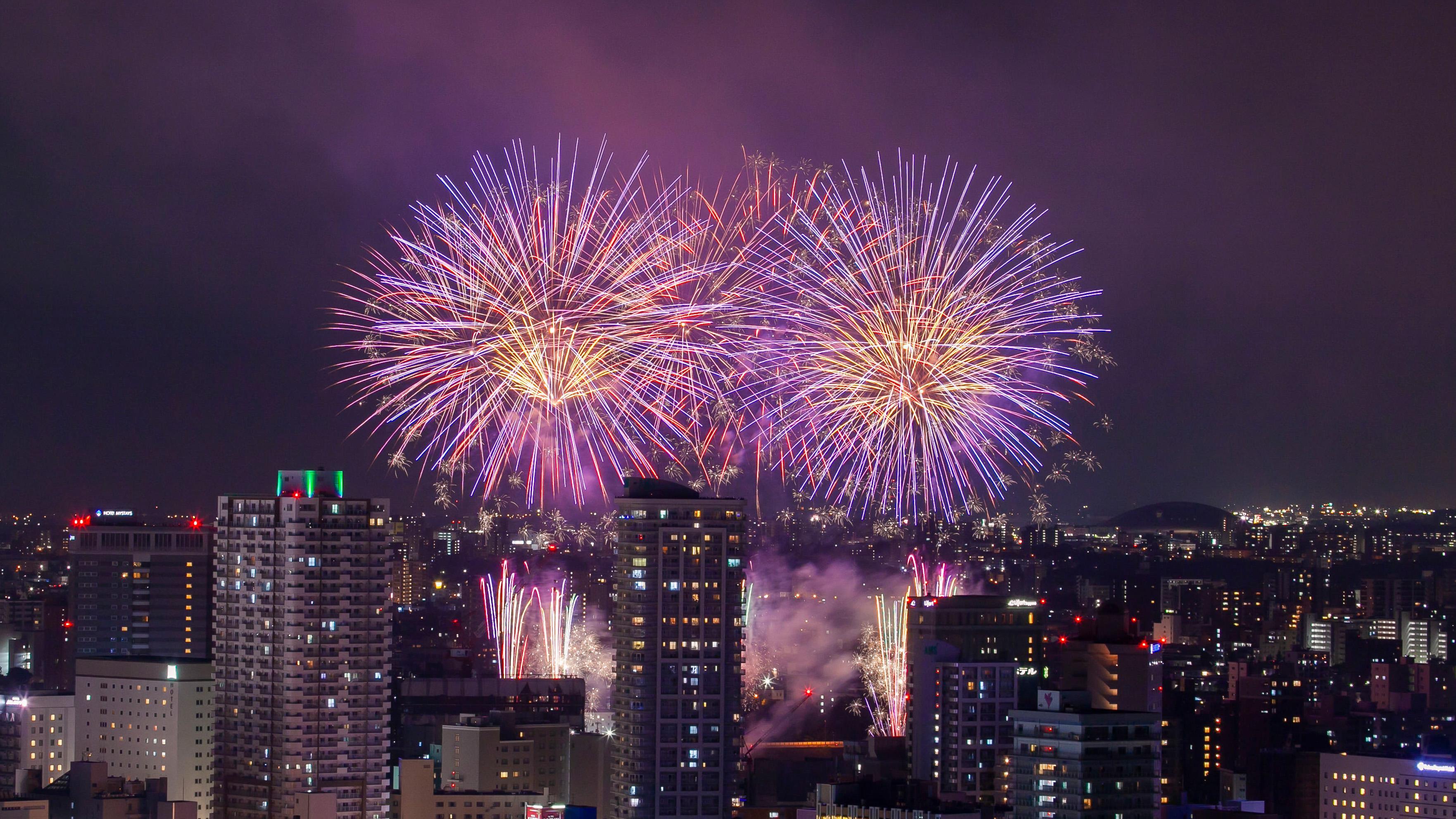 【クラブブレックファースト付き】ホテル屋上から花火大会を眺める会員限定プラン