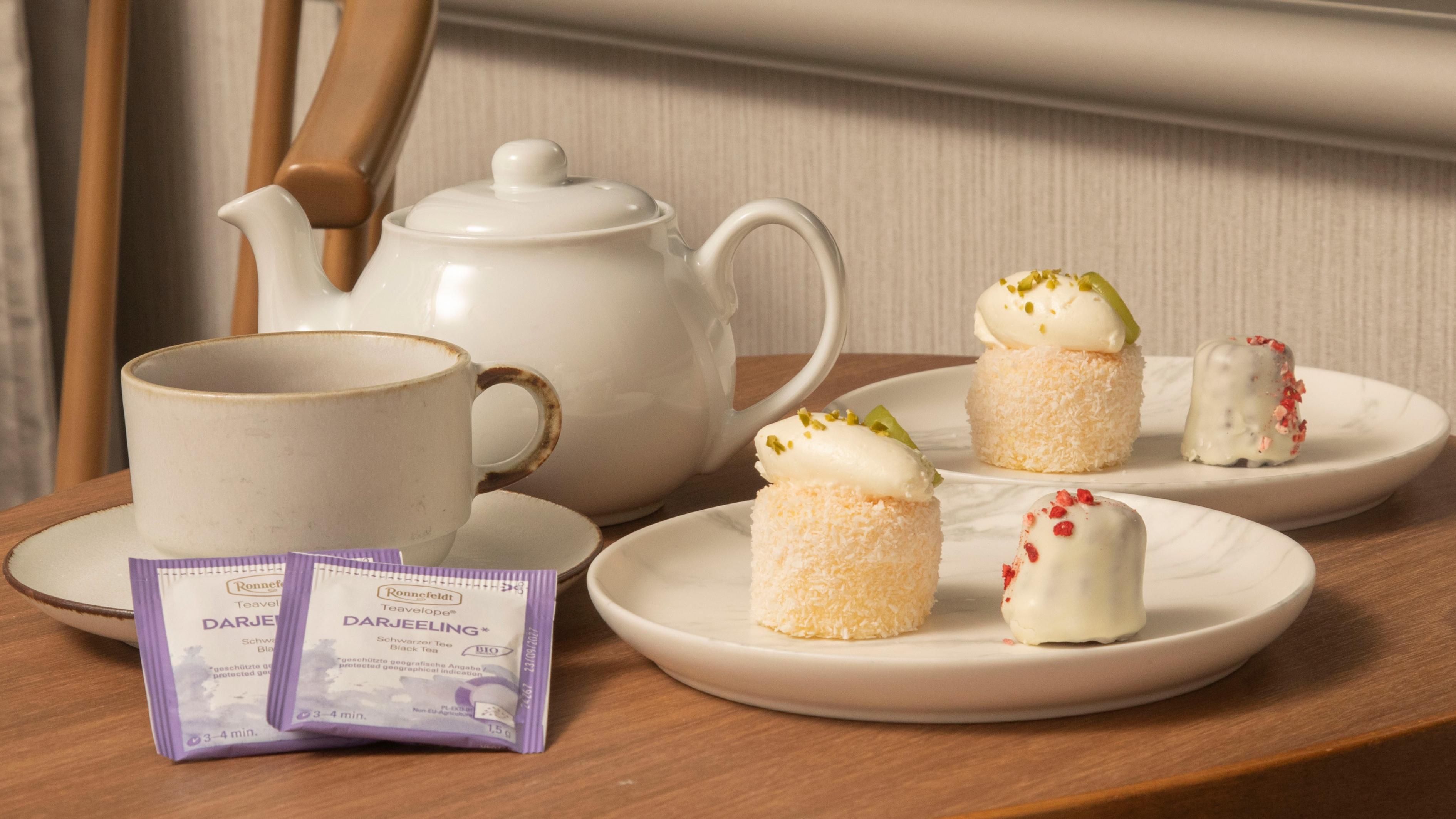 札幌プリンスホテル特製ウェルカムスイーツを冷蔵庫にご用意しております。※写真はイメージです