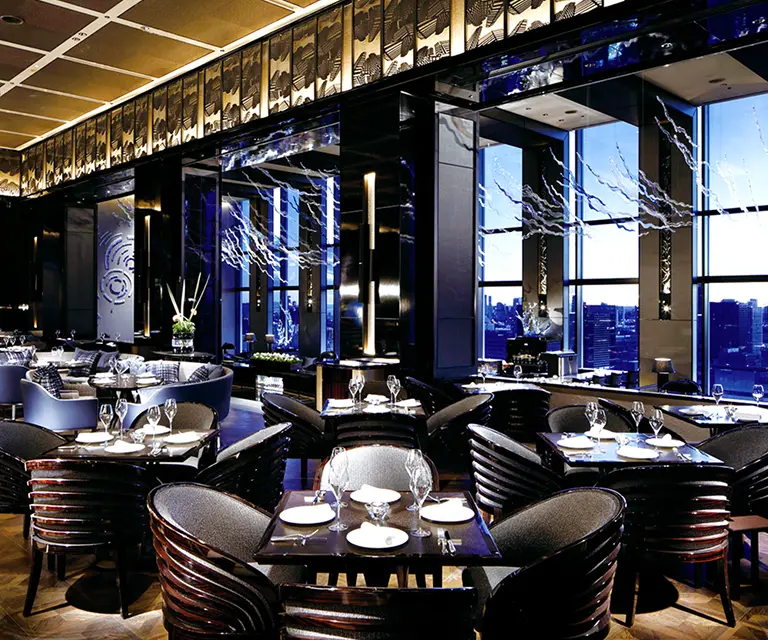 DINING & BAR TABLE 9 TOKYO