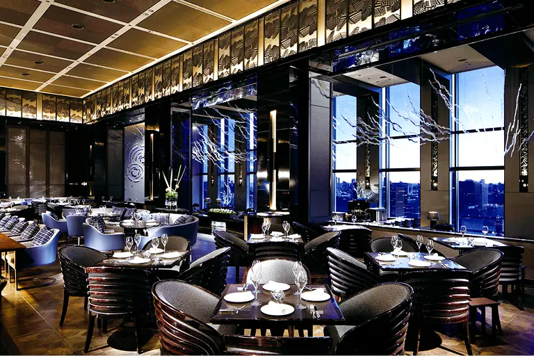 Magical New Year Celebration COUNTDOWN SHOW 2026-2027 DINING & BAR TABLE 9 TOKYO 39F