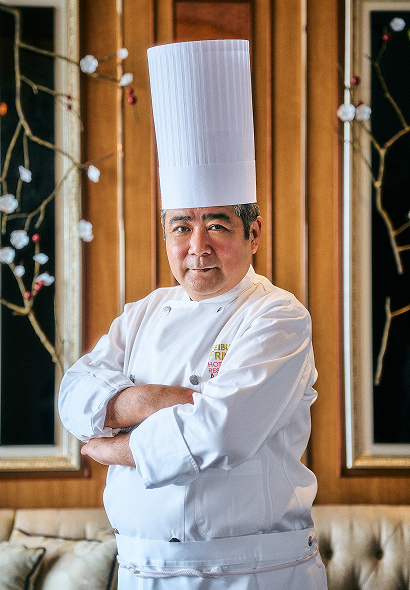 総料理長 安孫子 明由