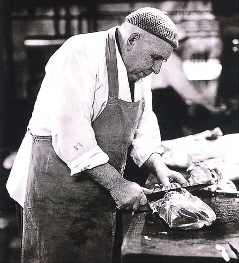 カール・レイモン氏