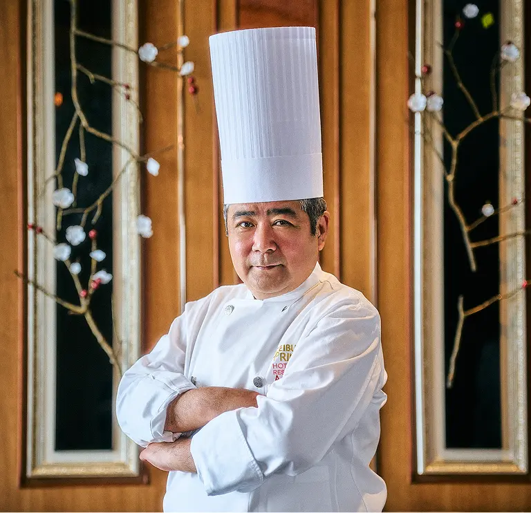 総料理長 安孫子 明由