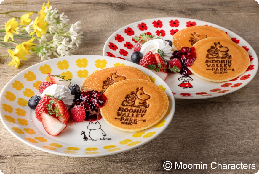 ムーミンバレーパークのロゴ入りパンケーキ