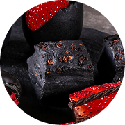 苺香るブラックスコーン