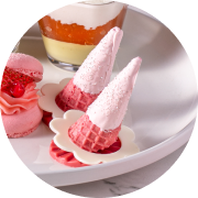 苺のガナッシュコーン