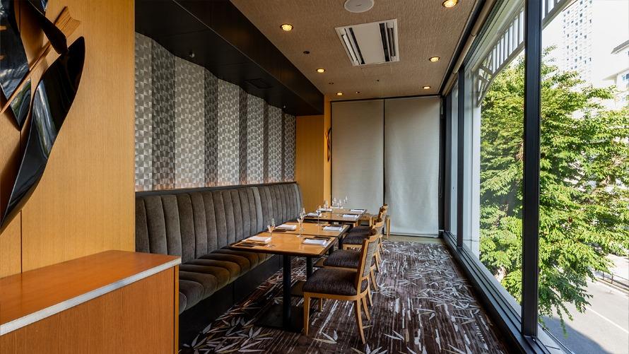 個室｜スロープサイドダイナーザクロ