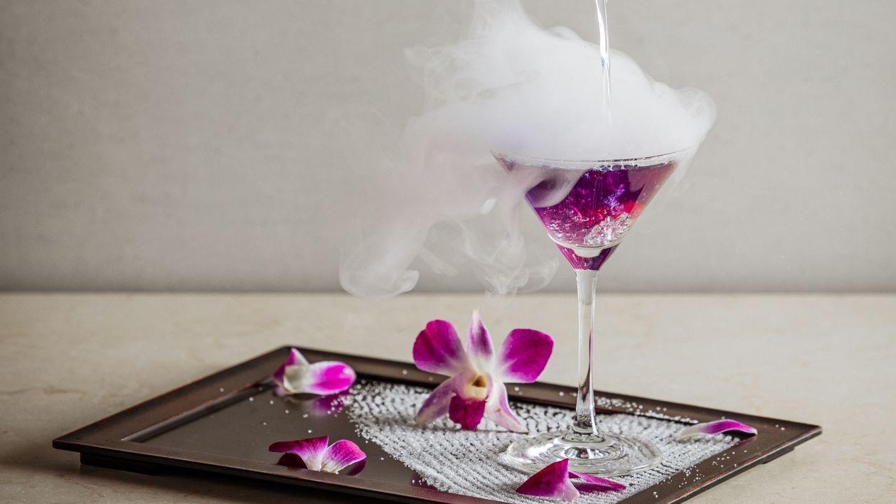 シグネチャーカクテル