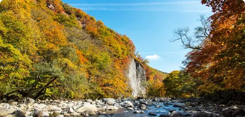 葛根田渓谷の紅葉