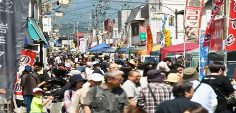 雫石軽トラ市