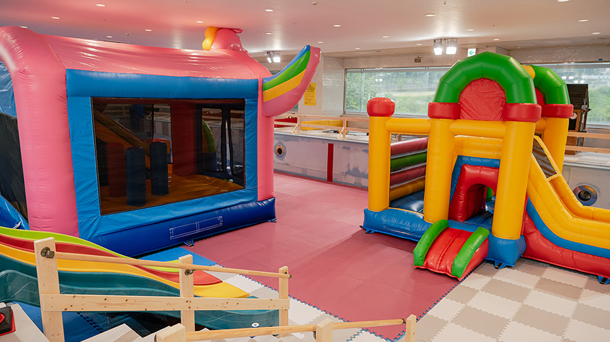 Exciting Air Play Zone