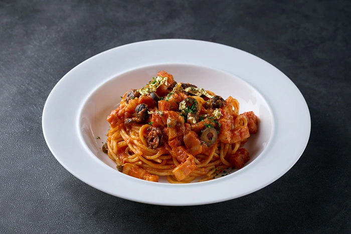 [マキマ]赤ワイン香るプッタネスカ