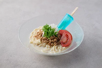西谷も大好き！ソーダアイス型出汁のせ 豆乳冷やしうどん