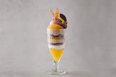 日向のオレンジチョコレートパフェ
