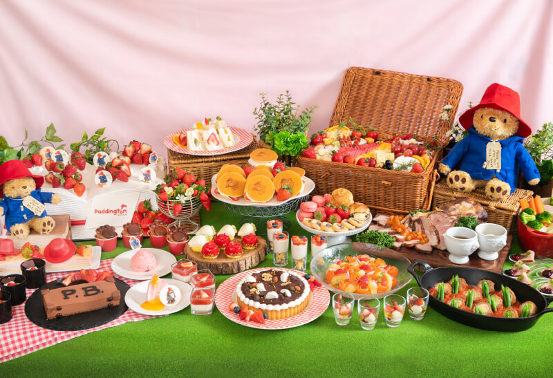 STRAWBERRY SWEETS BUFFET