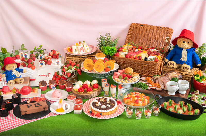 STRAWBERRY SWEETS BUFFET