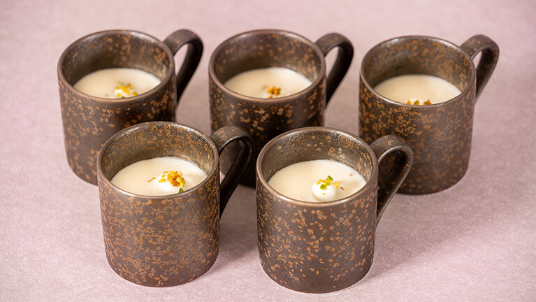 ホワイトアスパラのポタージュ