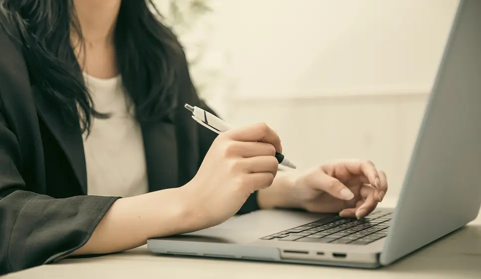 コンプライアンス