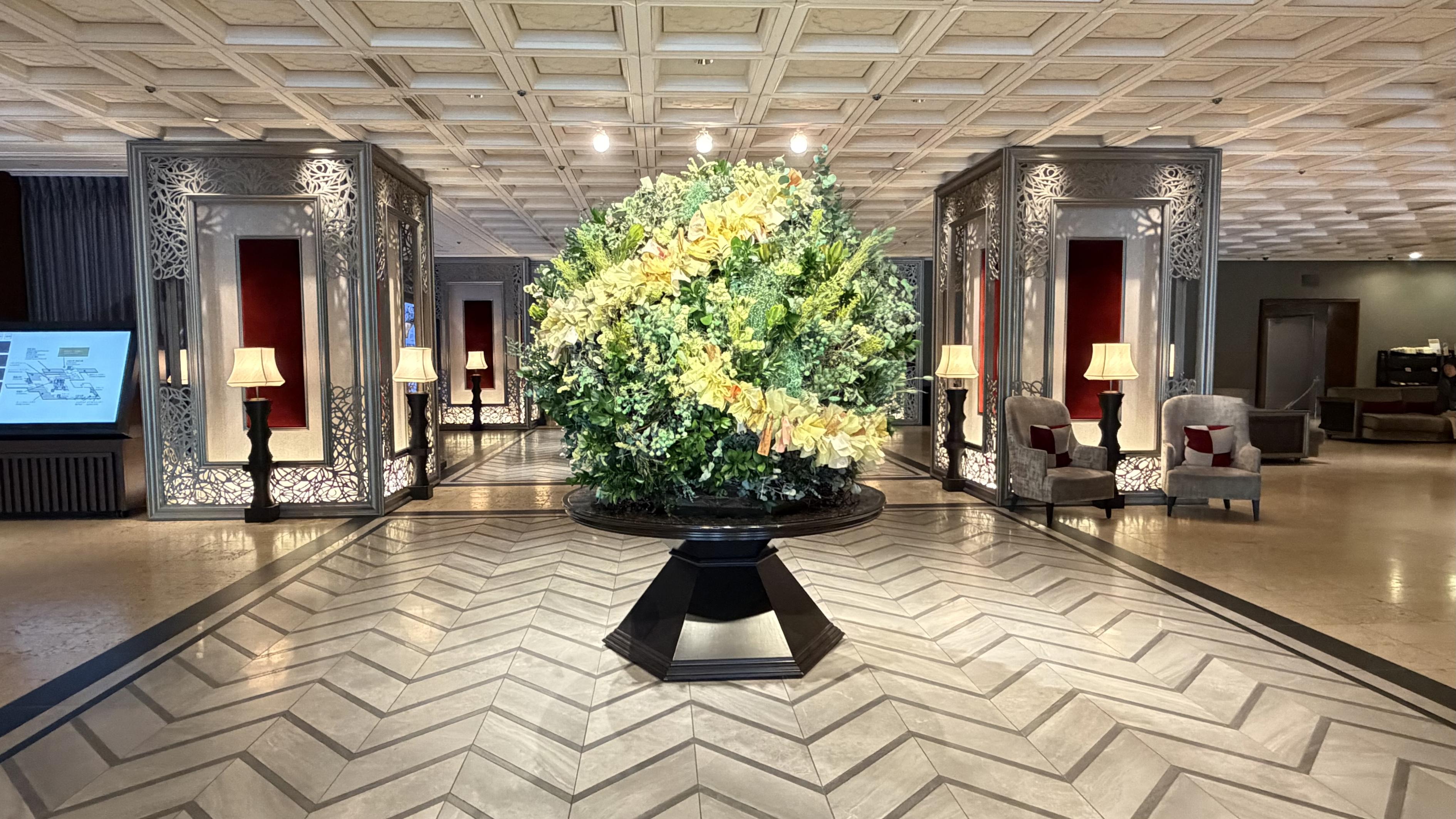 ホテル内のサステナブル装飾