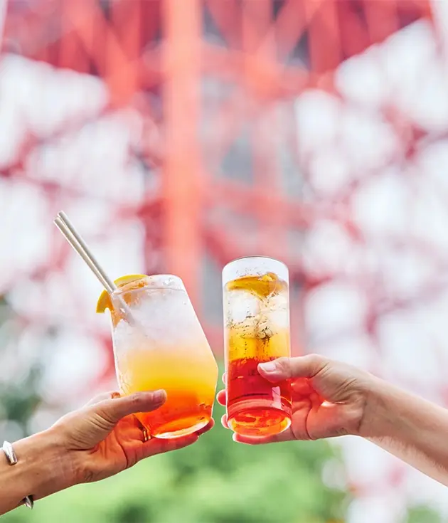 東京タワーを最前列で臨む、テラス席のカフェ＆バー。